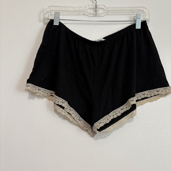 Flora Size Medium Black and Ivory Lace Short Sleep SET - Picture 8 of 11